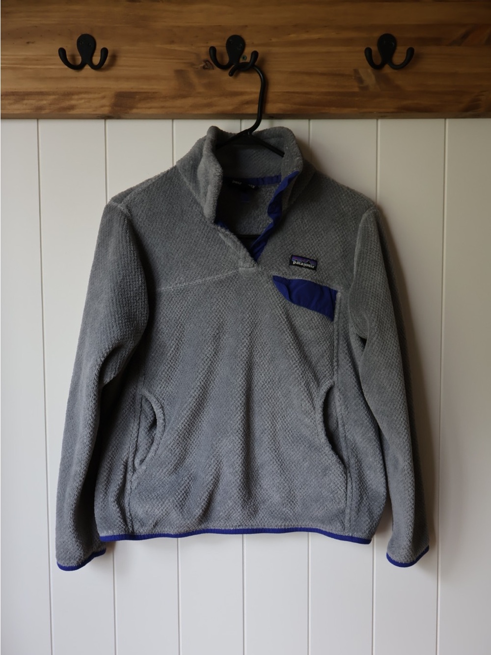 Patagonia Retool Snap Gray Fleece Pullover with Blue Trim Women’s M